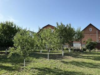  дом, 280 м², 13 соток