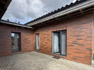  дом, 140 м², 9 соток