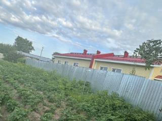  дом, 180 м², 17 соток