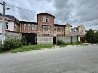 3-этажный дом, 700 м², 4.5 сотки