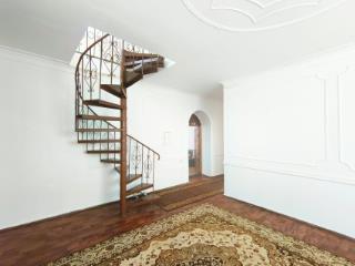 3-этажный коттедж, 286 м², 2.58 сотки