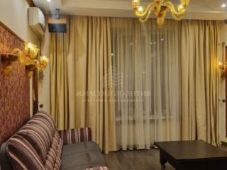 3-комн. квартира, 97 м², 2/5 этаж