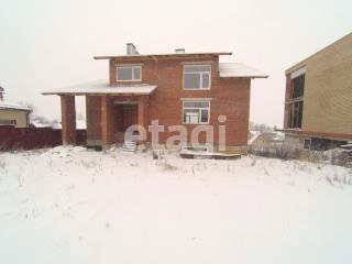 3-этажный дом, 300 м², 9.2 соток