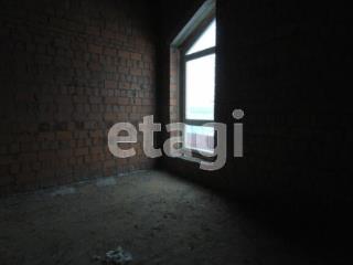 3-этажный дом, 300 м², 9.2 соток