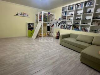 4-комн. квартира, 121.7 м², 1/5 этаж