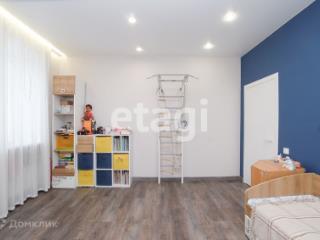 2-комн. квартира, 59.8 м², 4/4 этаж