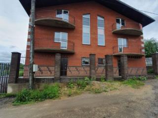 2-этажный дом, 489 м², 8 соток