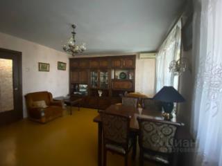 2-комн. квартира, 52 м², 4/5 этаж