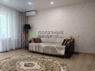2-комн. квартира, 45 м², 3/5 этаж