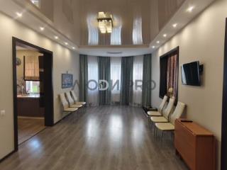  дом, 320 м², 10 соток