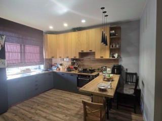 2 этажный, Таунхаус, 200 м², 4 сотки, 2 этажа