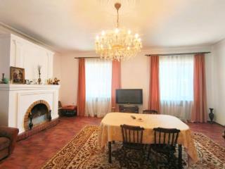 3-этажный коттедж, 286 м², 2.58 сотки