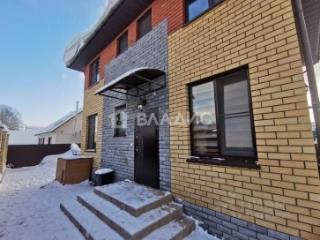  дом, 160 м², 6.7 соток