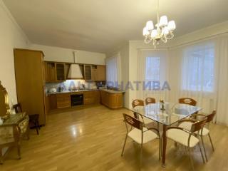 1-этажный дом, 205.5 м², 6 соток