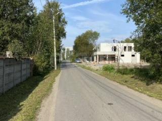 3-этажный дом, 222.4 м², 18.05 соток