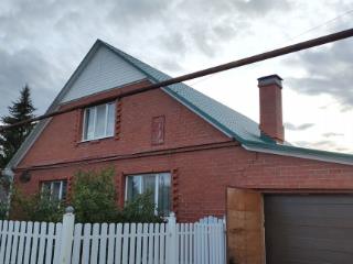  дом, 208.3 м², 17 соток