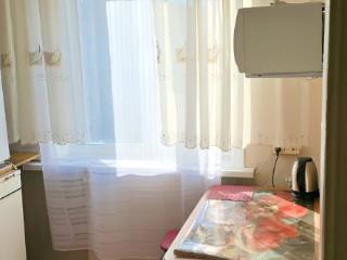2-комн. квартира, 42 м², 3/5 этаж
