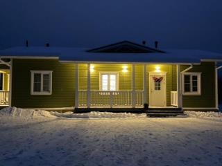  дом, 124 м², 14.7 соток