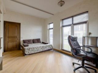 2-этажный дом, 234 м², 9.1 соток