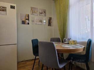 2-комн. квартира, 53.2 м², 2/5 этаж