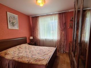 3-комн. квартира, 57 м², 3/5 этаж