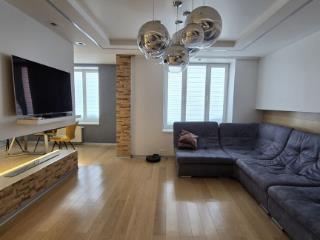 5-комн. квартира, 132.5 м², 9/10 этаж