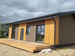  дом, 107 м², 7.7 соток