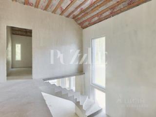 2-этажный дом, 301 м², 12 соток