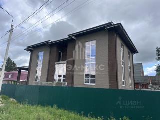 2-этажный дом, 450 м², 10 соток