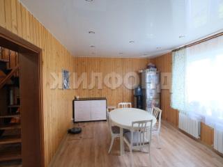  дом, 157.1 м², 7.8 соток