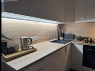 2-комн. квартира, 72 м², 2/9 этаж