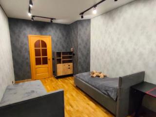 4-комн. квартира, 171.2 м², 6/7 этаж