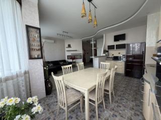 4-комн. квартира, 117.3 м², 7/18 этаж