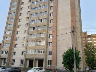 2-комн. квартира, 71 м², 14/14 этаж