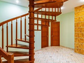 5-комн. квартира, 208 м², 5/5 этаж