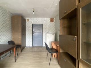 Комната, 15 м², 9-комн.