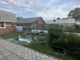  дом, 180 м², 17 соток