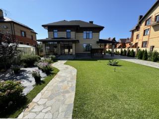 2-этажный коттедж, 218.5 м², 15 соток