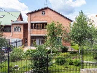 2-этажный коттедж, 383 м², 8 соток