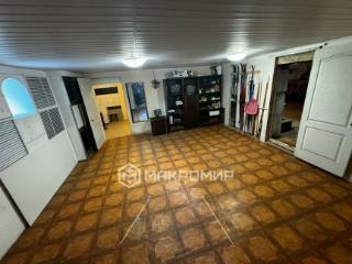  дом, 187.3 м², 18.3 соток