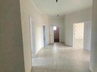 1-этажный дом, 220 м², 10 соток