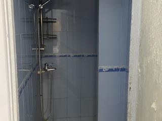 Комната, 400 м², 5-комн.