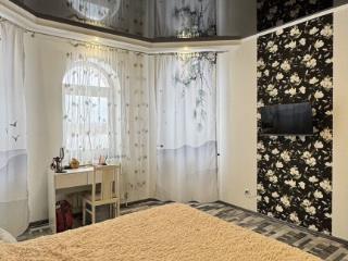  коттедж, 268.8 м², 8.2 соток