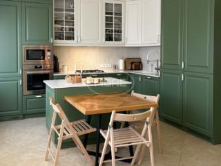 4-комн. квартира, 164 м², 5/6 этаж