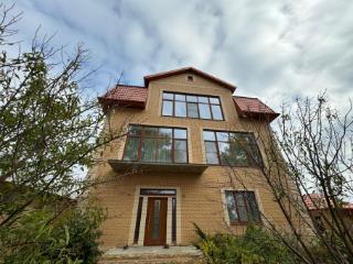 3-этажный коттедж, 307.6 м², 17.6 соток
