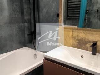 2-комн. квартира, 67 м², 21/23 этаж