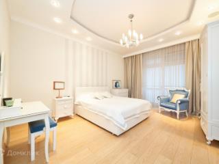 5-комн. квартира, 215.9 м², 3/19 этаж