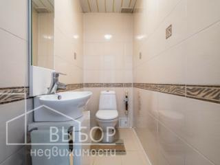 2-этажный коттедж, 261 м², 10 соток