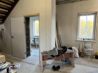  дом, 180 м², 10 соток