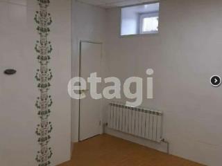 3-этажный дом, 360 м², 10.89 соток